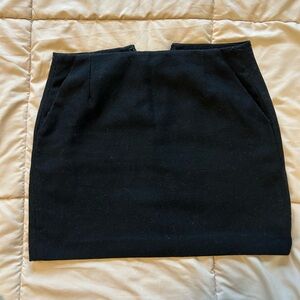 Uniqlo Classic Black Mini Skirt